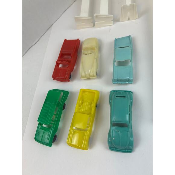 Vintage 1960s Brumberger Tri‑Level Service Station Steel Construction Set w/ Box - Picture 4 of 16